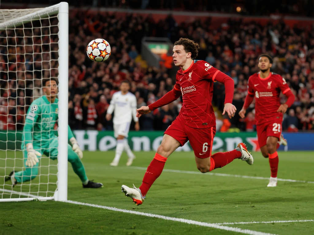 充满了悬念 充满了悬念